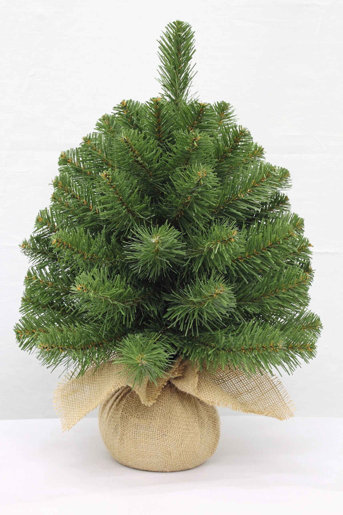 1.5ft Alpine Spruce Christmas Tree in Burlap covered base 46cm