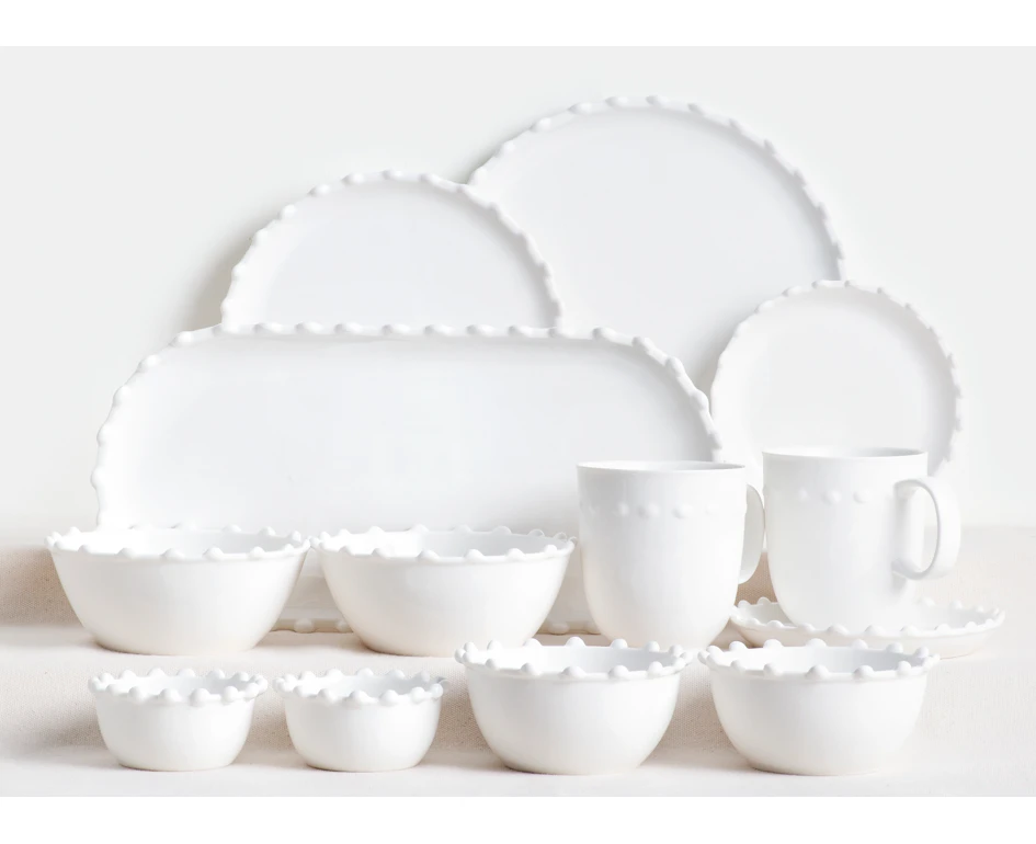 Gutte 13 piece plate, bowl and mug set