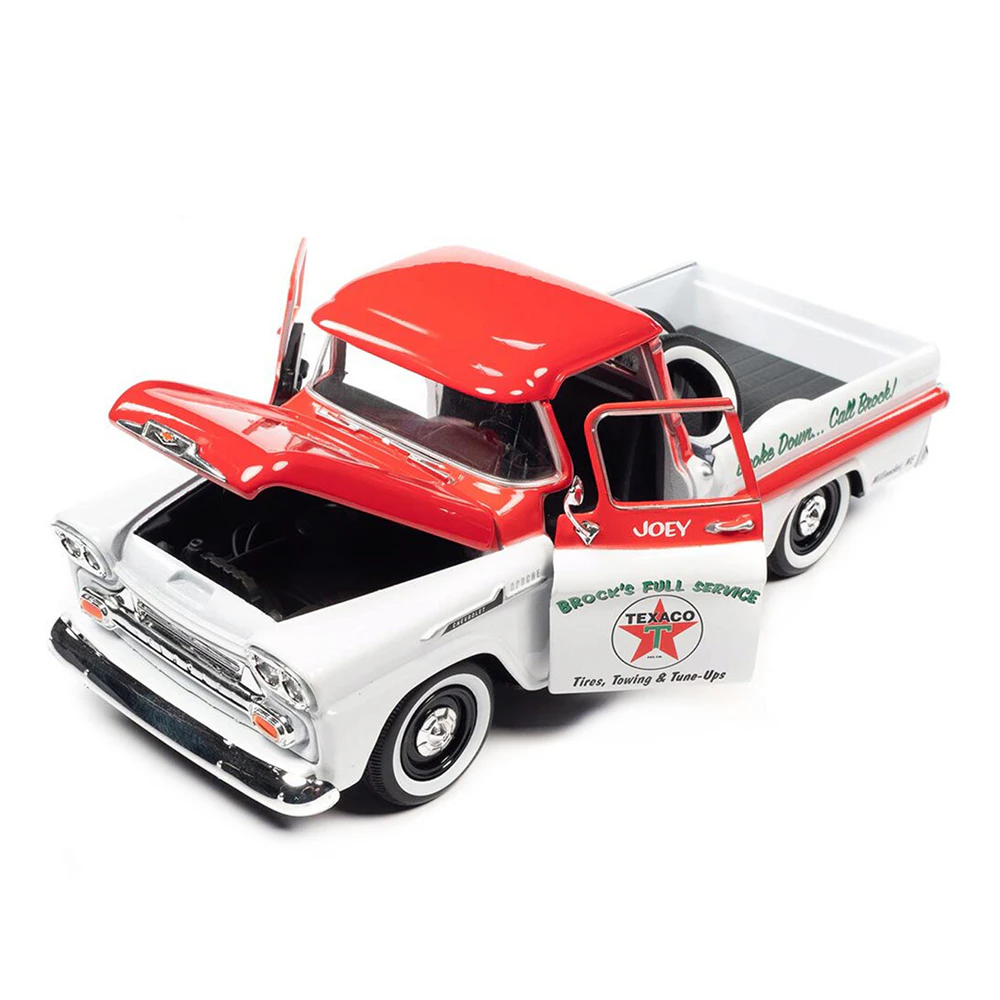 Auto World 1:24 Scale Texaco 1958 Chevy Apache Fleetside Pickup Diecast Model