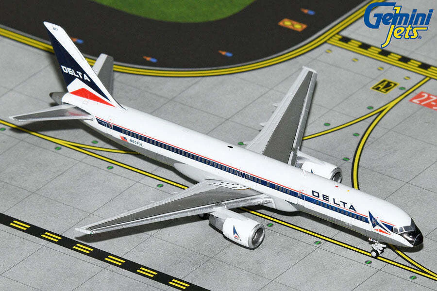 Gemini Jets 1/400 Delta Air Lines B757-200 N607DL