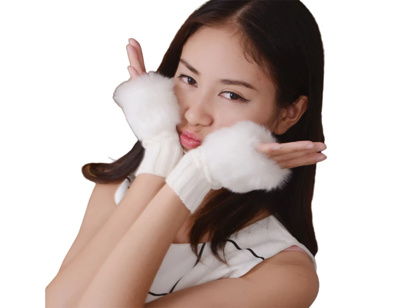 1 Pair Women Gloves Solid Color Fuzzy Plush Warm Winter Mittens for Daily Wear Style2