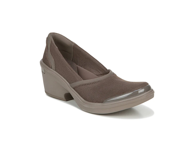 Bzees Unisex Treasure Wedge