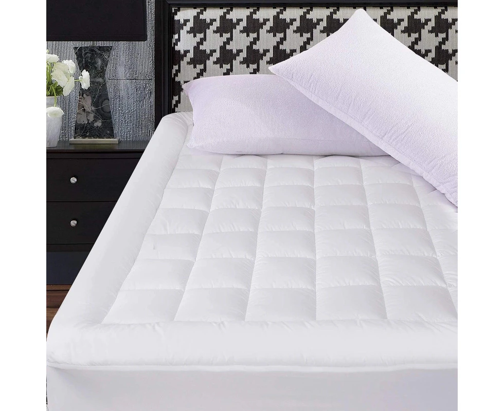 1500GSM Cooling Fitted Bamboo Pillowtop Mattress Topper & Pad