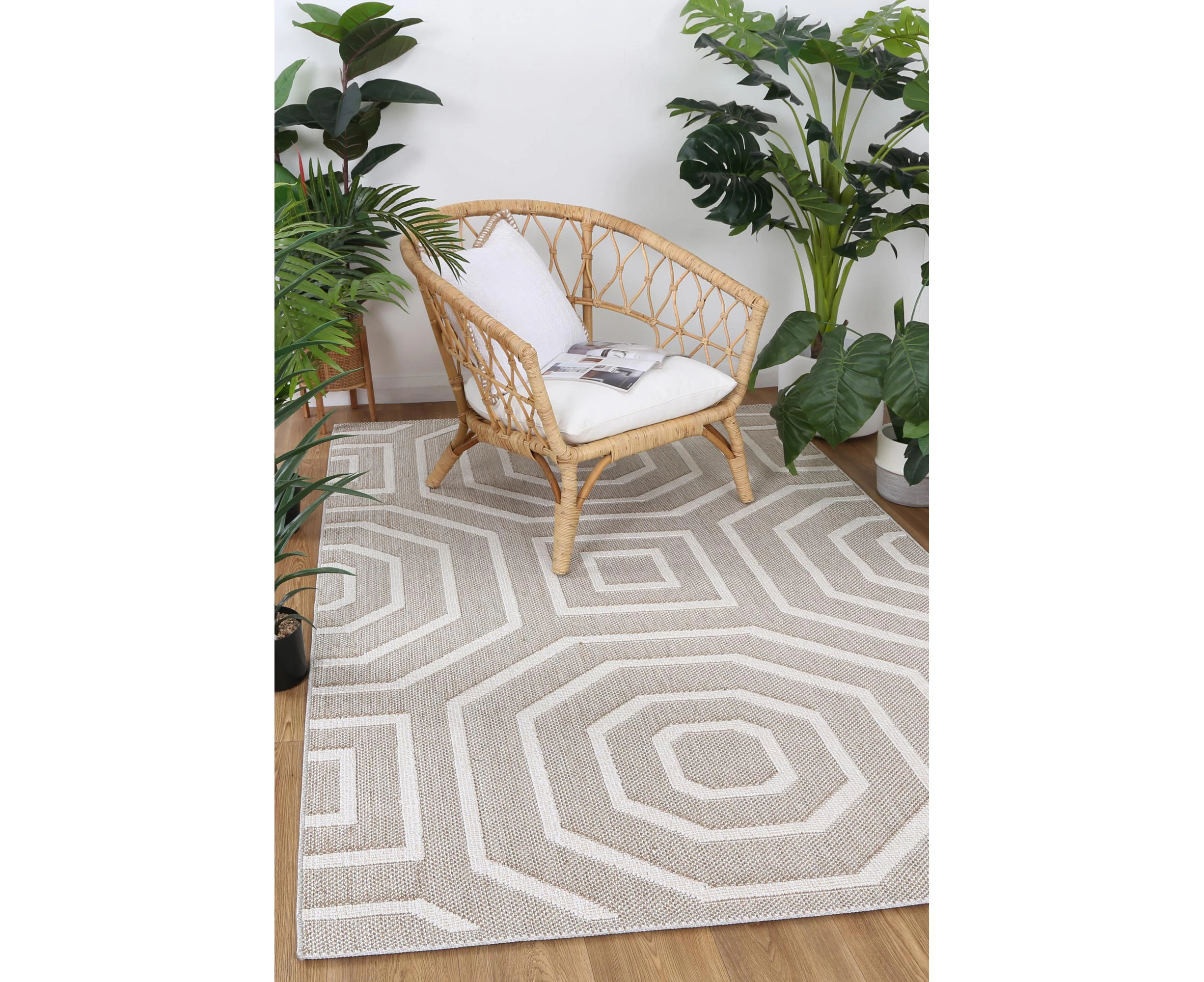 Vanuatu Lui Beige Geometric Flatweave Rug