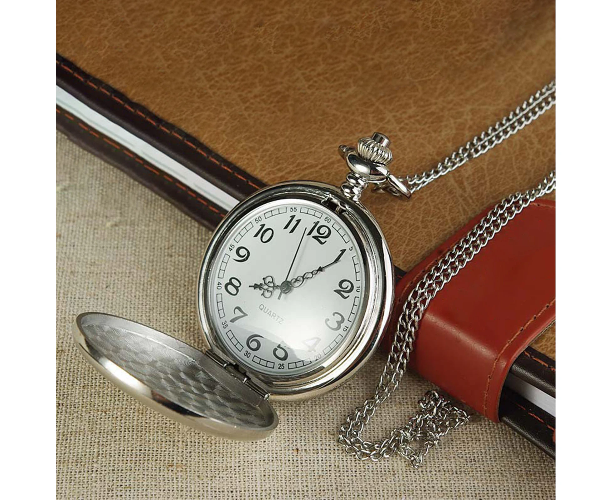 Pocket Watch Accurate Quartz Movement Punk Hanging Chain All Match Quartz Watch for Daily Life-Silver - Silver