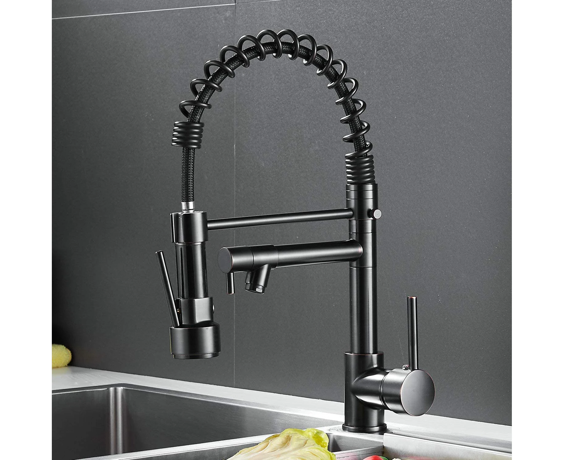 Kitchen Faucet with Pull Down Sprayer Modern Single Handle Kitchen Sink Faucet