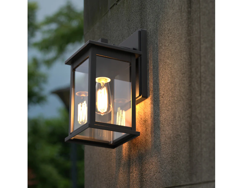 IKO Exterior Light Antique Wall Light Classic Wall Lamp IP44 with 4W LED Bulb