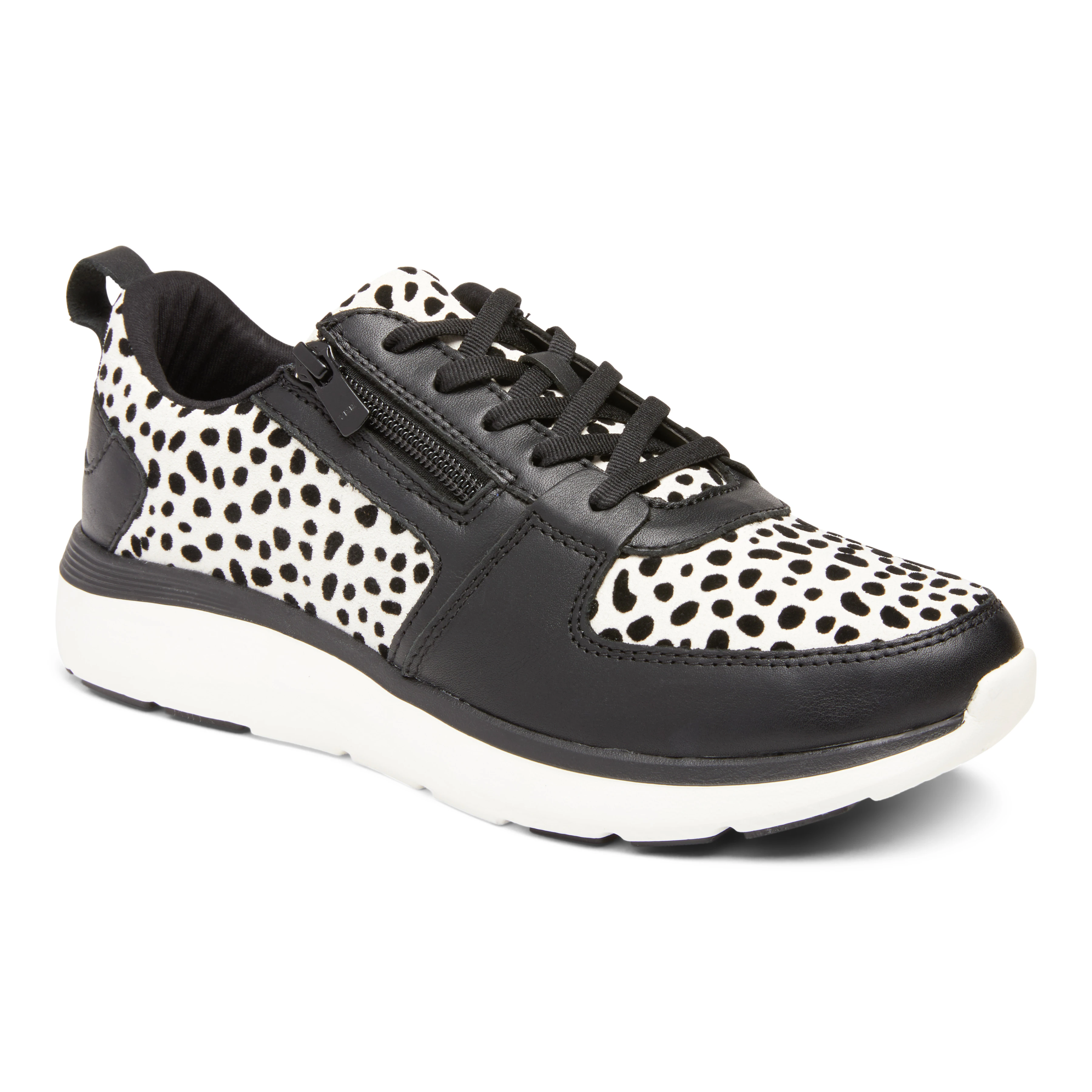 Vionic Women's Remi Casual Sneaker - Black Spot