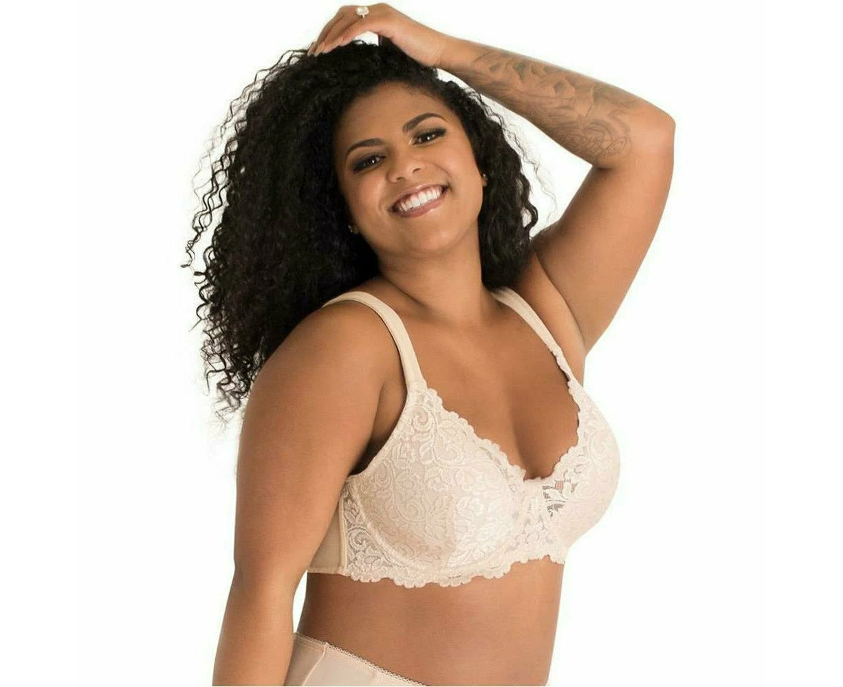 Leading Lady Ava Underwired Scalloped Lace Bra with Wide Straps in Nude