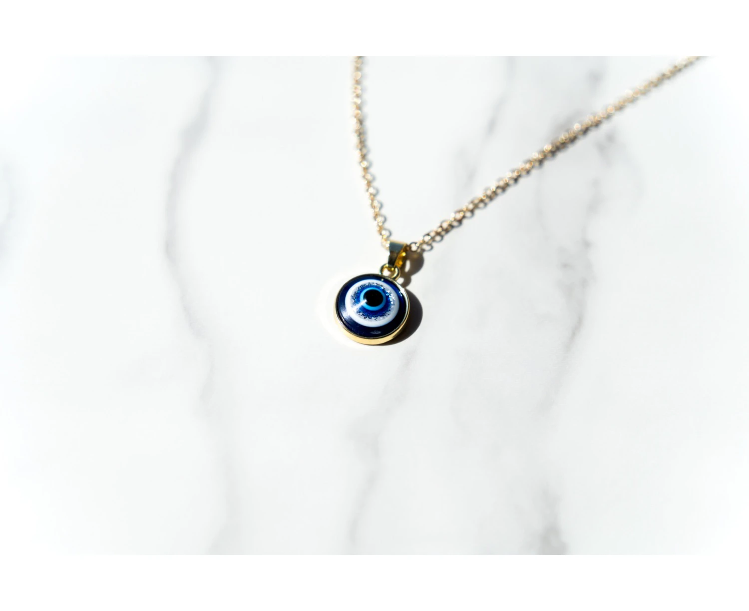 Baia Vista - Eye Charm - Gold - Necklace - 20 inches