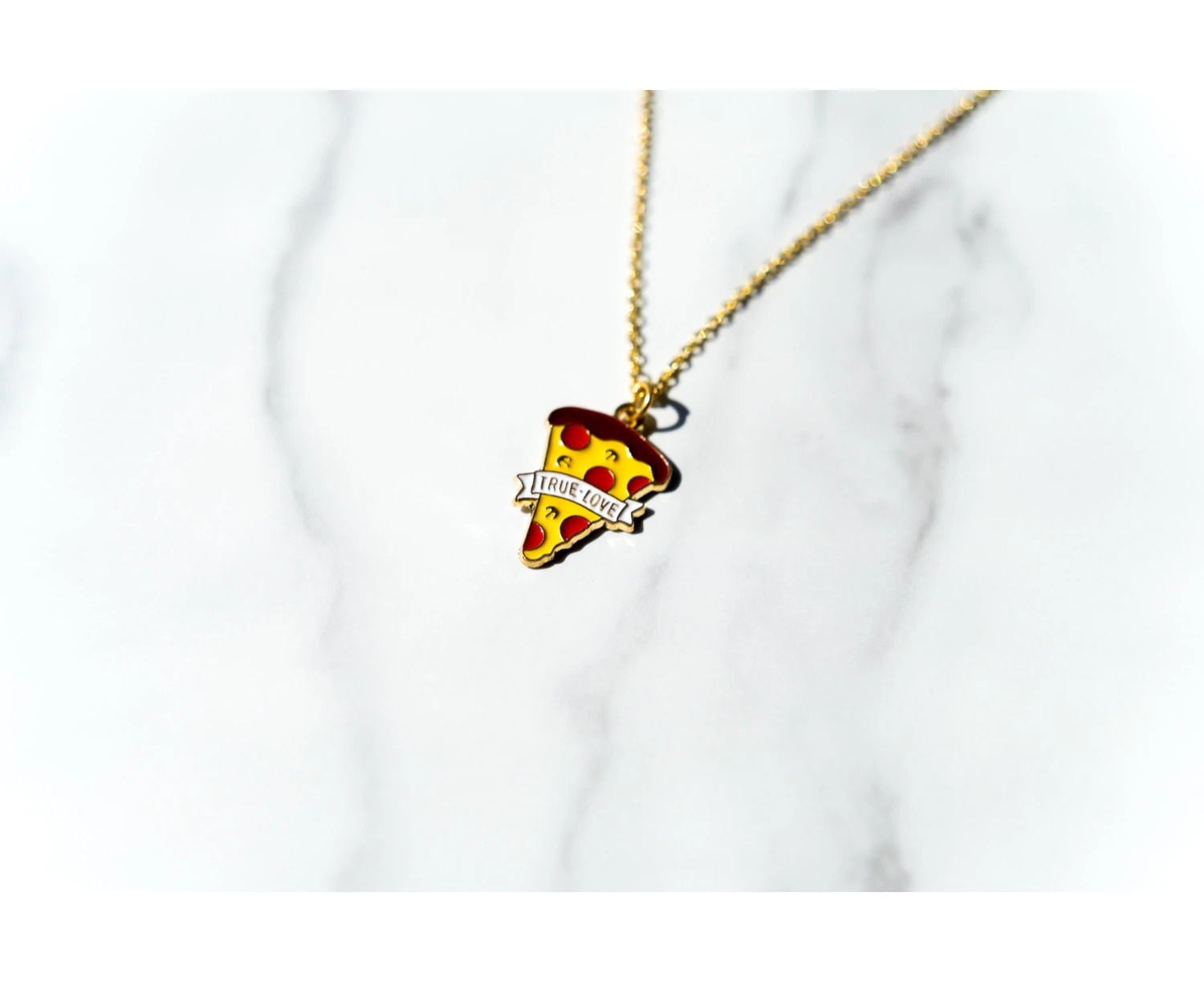 Baia Vista - Pizza Charm - Gold - Necklace - 20 inches