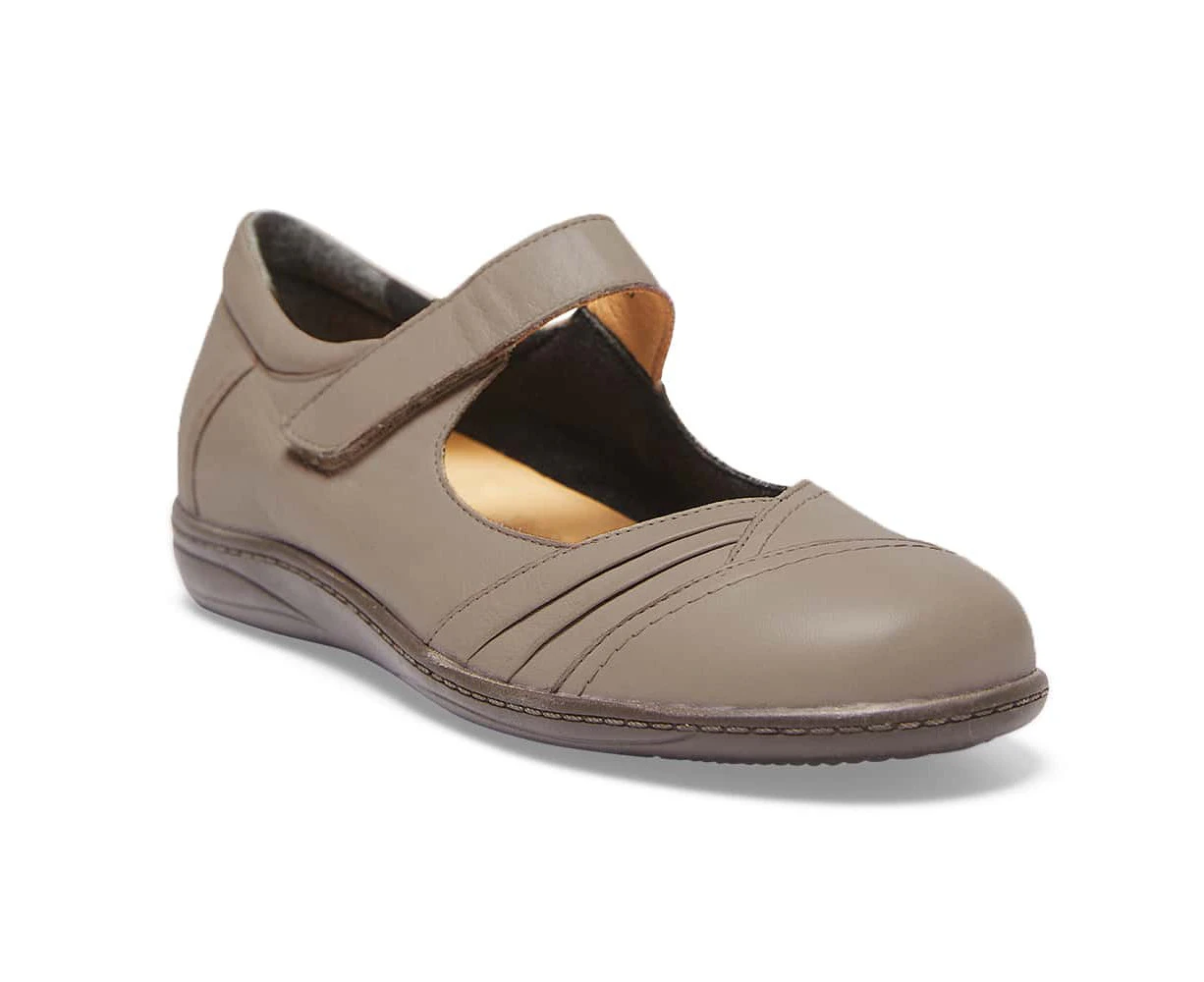 Womens Footwear Wide Steps Larissa Taupe Glove Flat