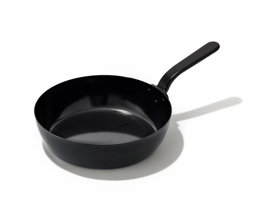 la base Iron Frying Pan Short Handle 20cm