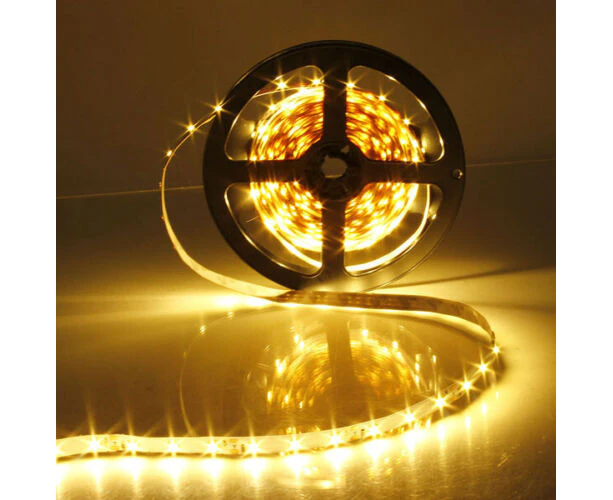 Warm White 12V 5M 2835 SMD 300 Leds LED Strip Lights Car Boat Caravan Cabinet