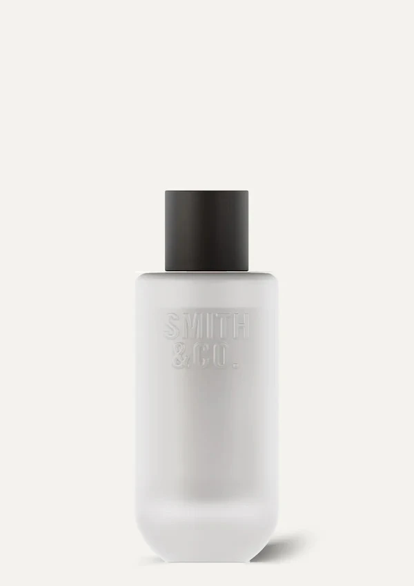 THE AROMATHERAPY CO Smith & Co Room Spray - Tonka & White Musk