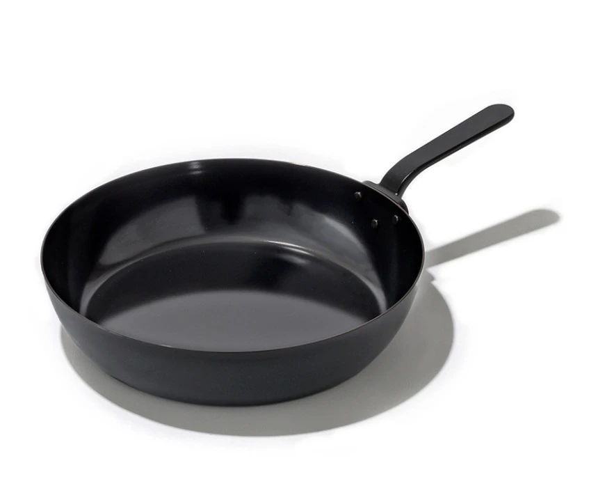 la base Iron Frying Pan Short Handle 26cm