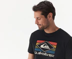 Quiksilver Men's Rainbow Short Sleeve Tee / T-Shirt / Tshirt - Black