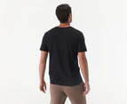 Quiksilver Men's Rainbow Short Sleeve Tee / T-Shirt / Tshirt - Black