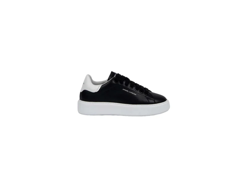 Leather Sneakers with Rubber Sole and Lace Fastening - Black