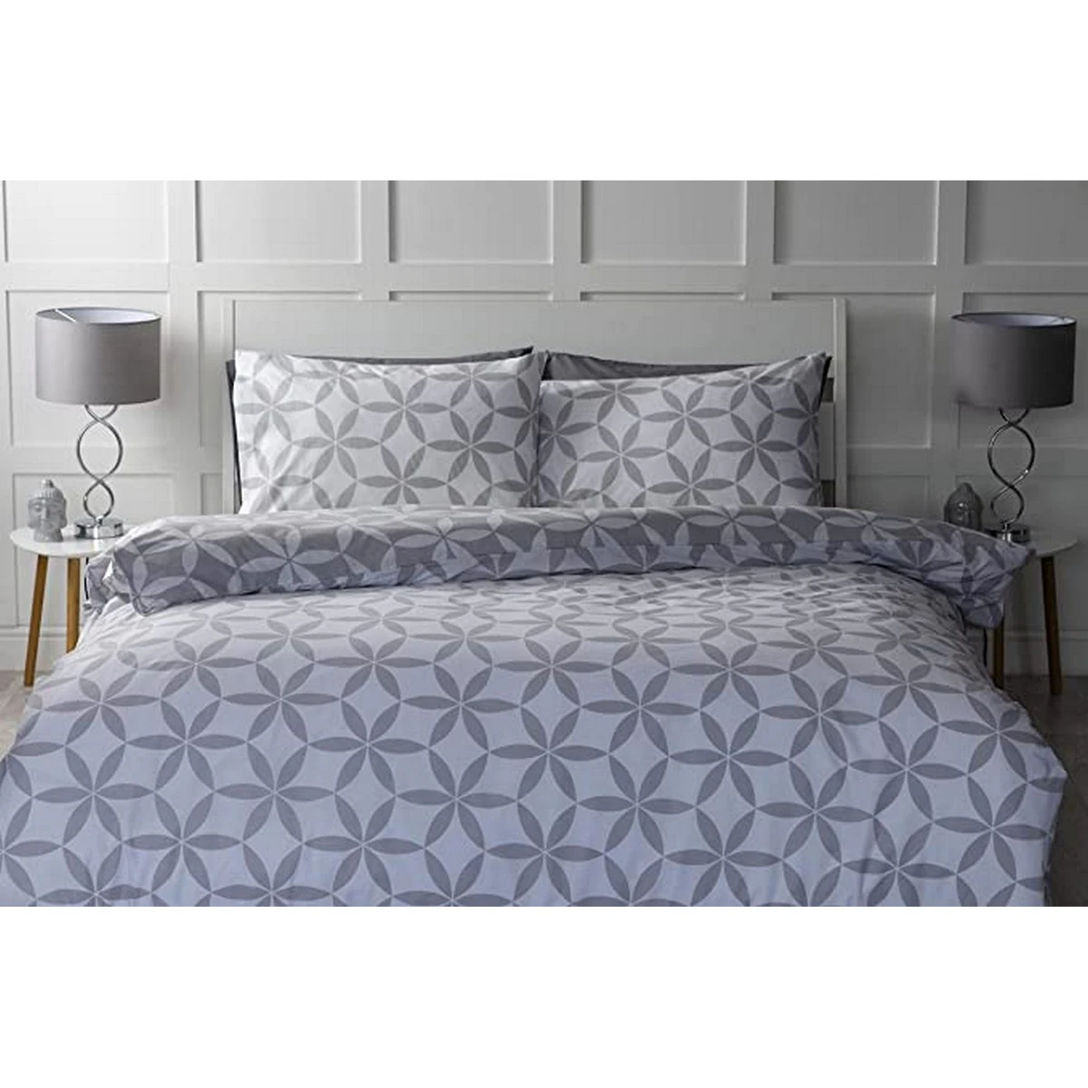 Belledorm Georgia Geometric Duvet Cover Set (Cloudy/White) - BM435