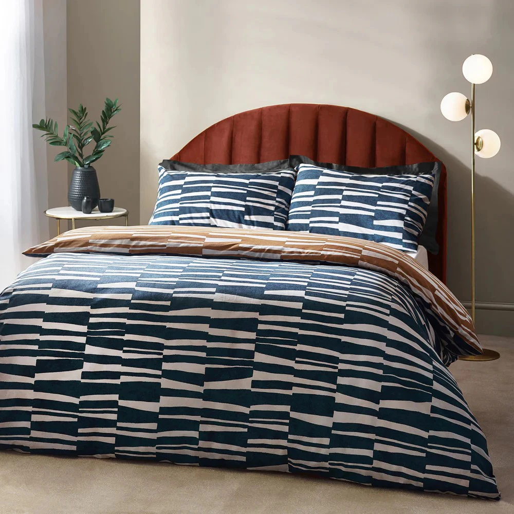 Hoem Piper Reversible Cotton Abstract Duvet Cover Set (Dusk/Bronze) - RV3402