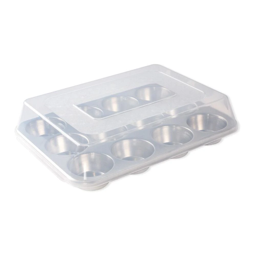 Muffin Pan With High-Domed lid, 12 Cup