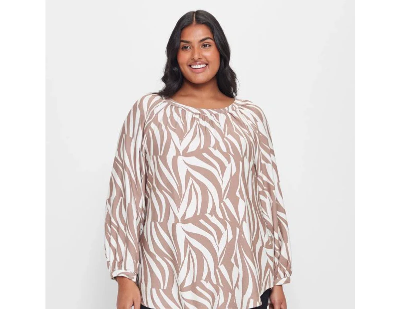 Target Plus Size Gathered Scoop Top