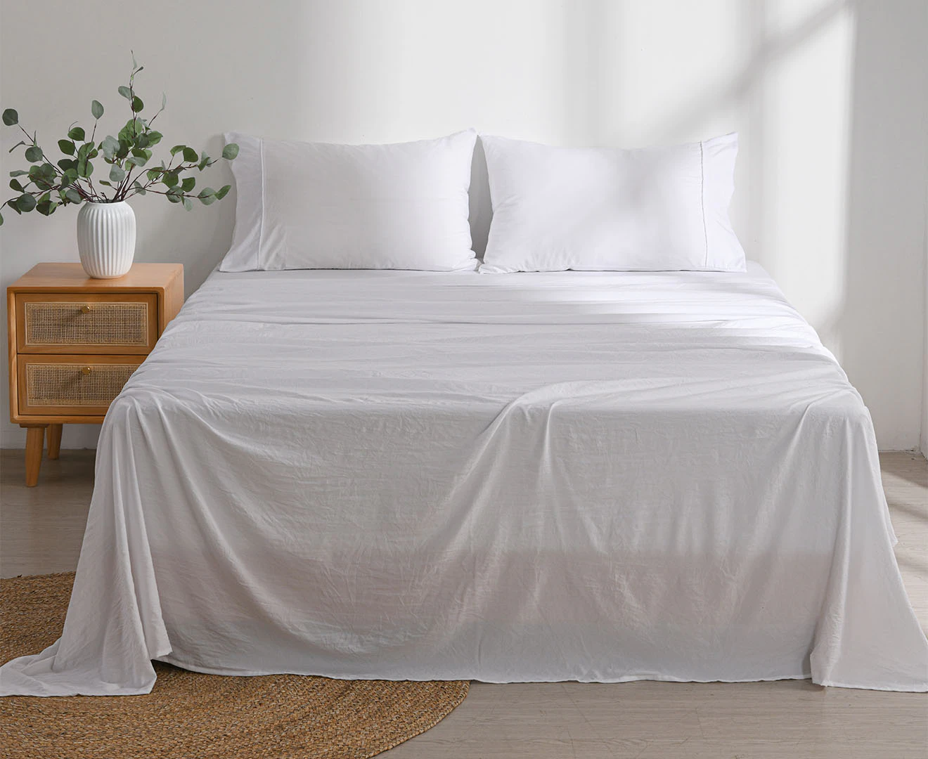 Daniel Brighton Micro Luxe Sheet Set - White