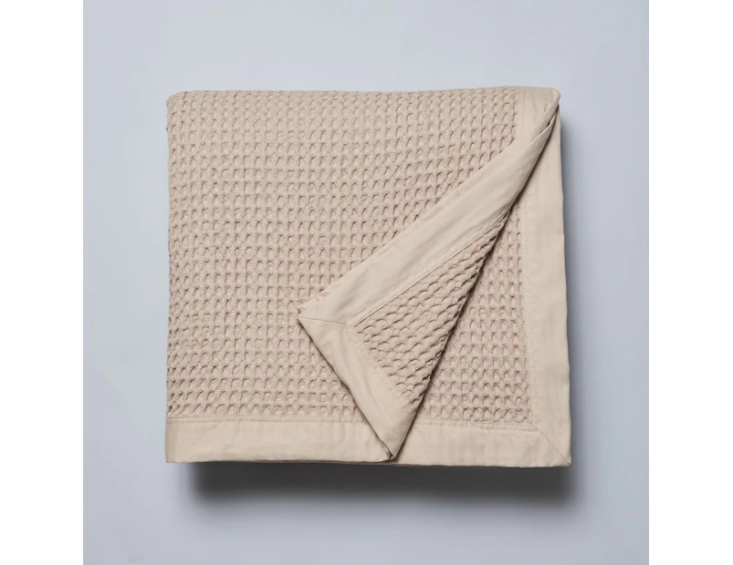 Logan & Mason Cotton Waffle Blanket Linen