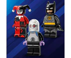 Lego DC Heroes - Batman With Batmobile Vs Harley and Ivy