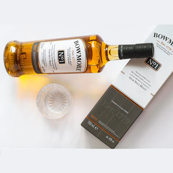 Bowmore No.1 Islay +2 Glasses Gift Box Limited Edition Single Malt Scotch Whisky 700mL