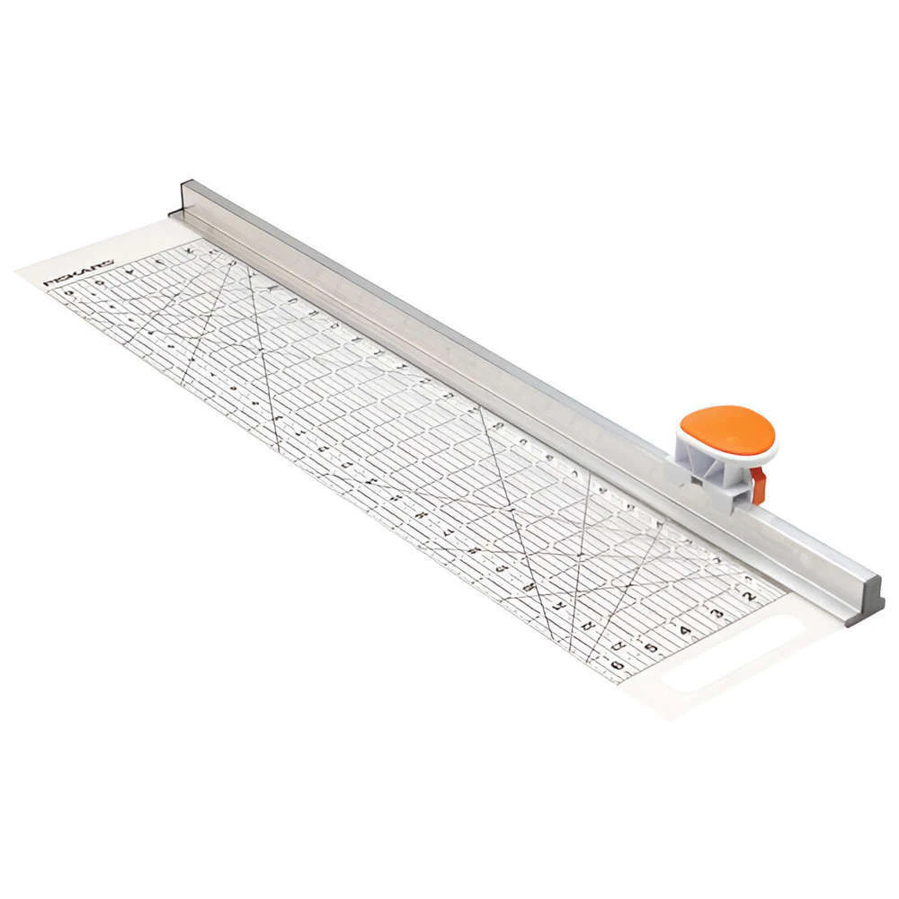 Fiskars Rotary Cutter and Ruler Combo (6" x 24")