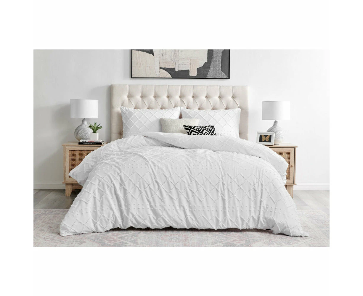 Tilly Tufted Quilt Cover Set White - King