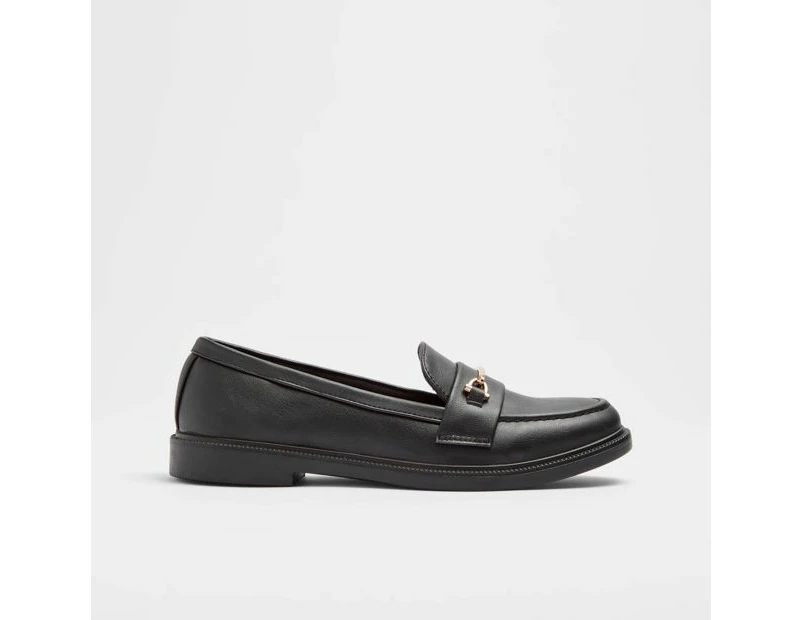 Target Womens Bar Low Loafer - Lina