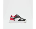 Target Boys Junior Sneaker