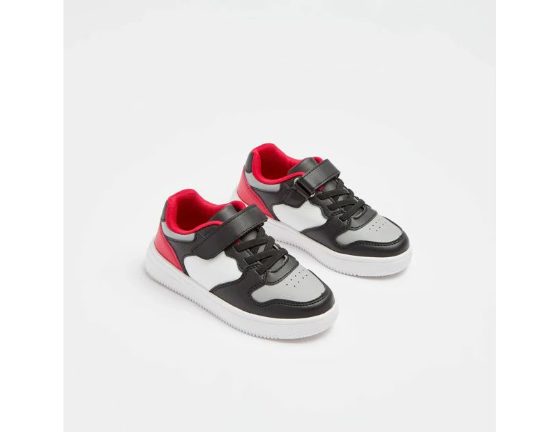 Target Boys Junior Sneaker