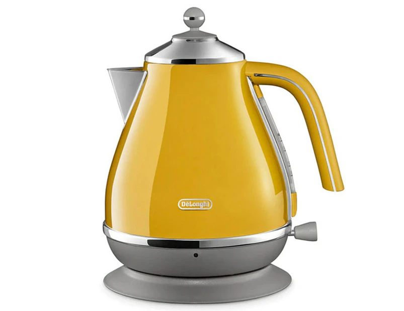 DeLonghi 1.7 Litre Icona Capitals Kettle - New York Yellow