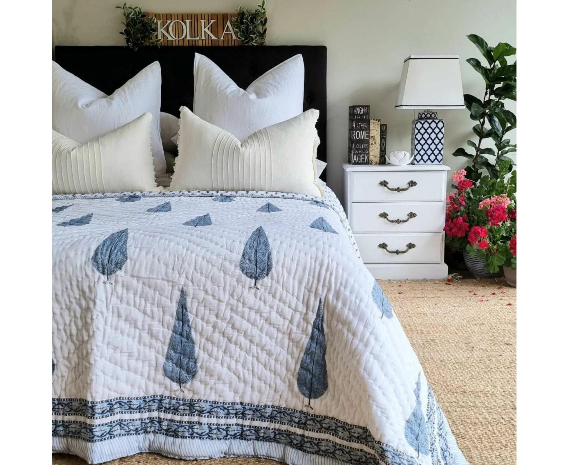 Kolka Pine Tree Reversible Quilt - Grey (King - 228 cm x 274 cm)