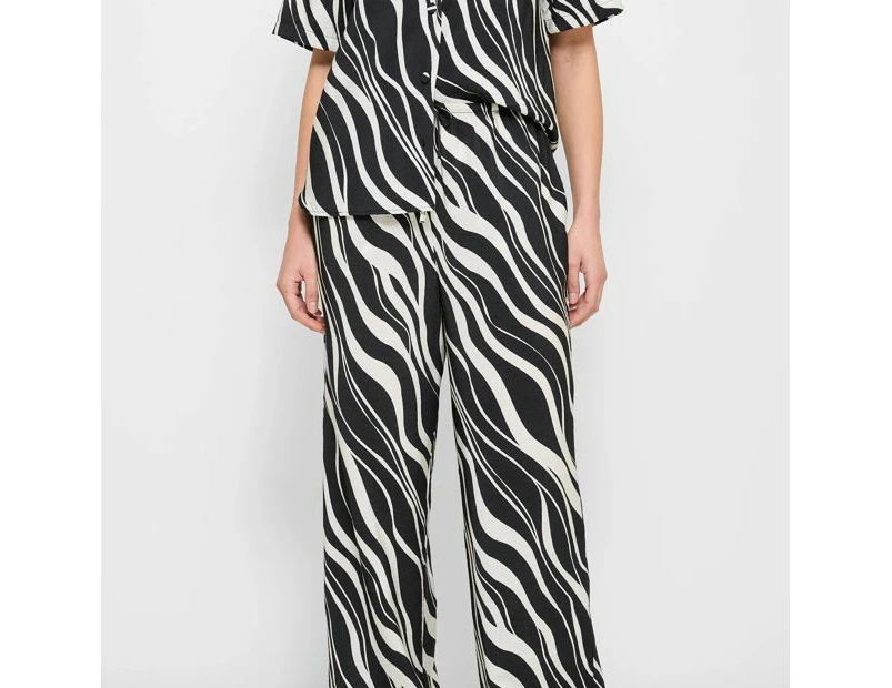 Resort Wide Leg Pants - Lily Loves