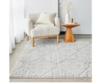 Newton Minimalism Diamonds Silver Contemporary Rug - 4 Sizes