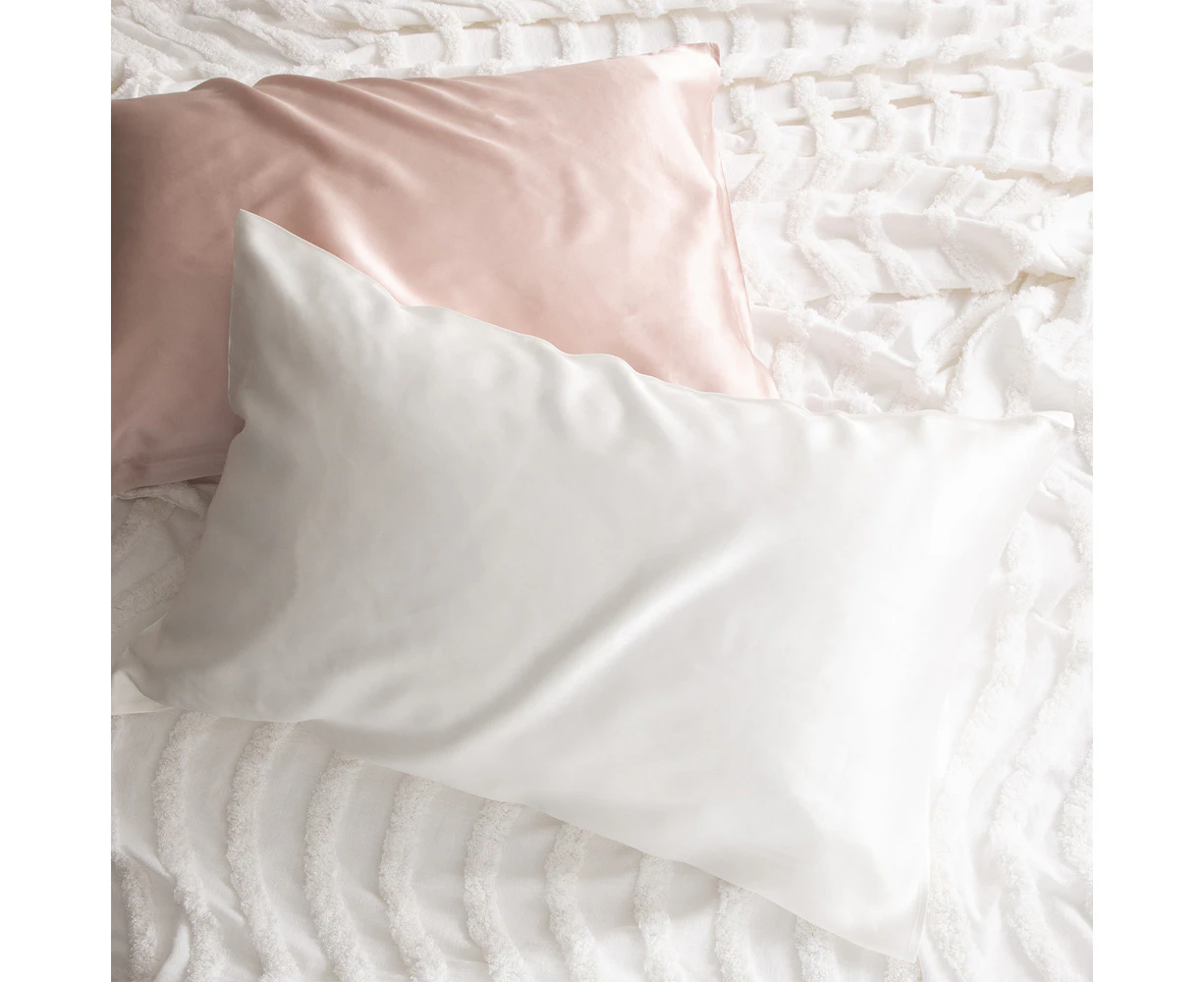 Renee Taylor 100% Mulberry Silk White Standard Pillowcase