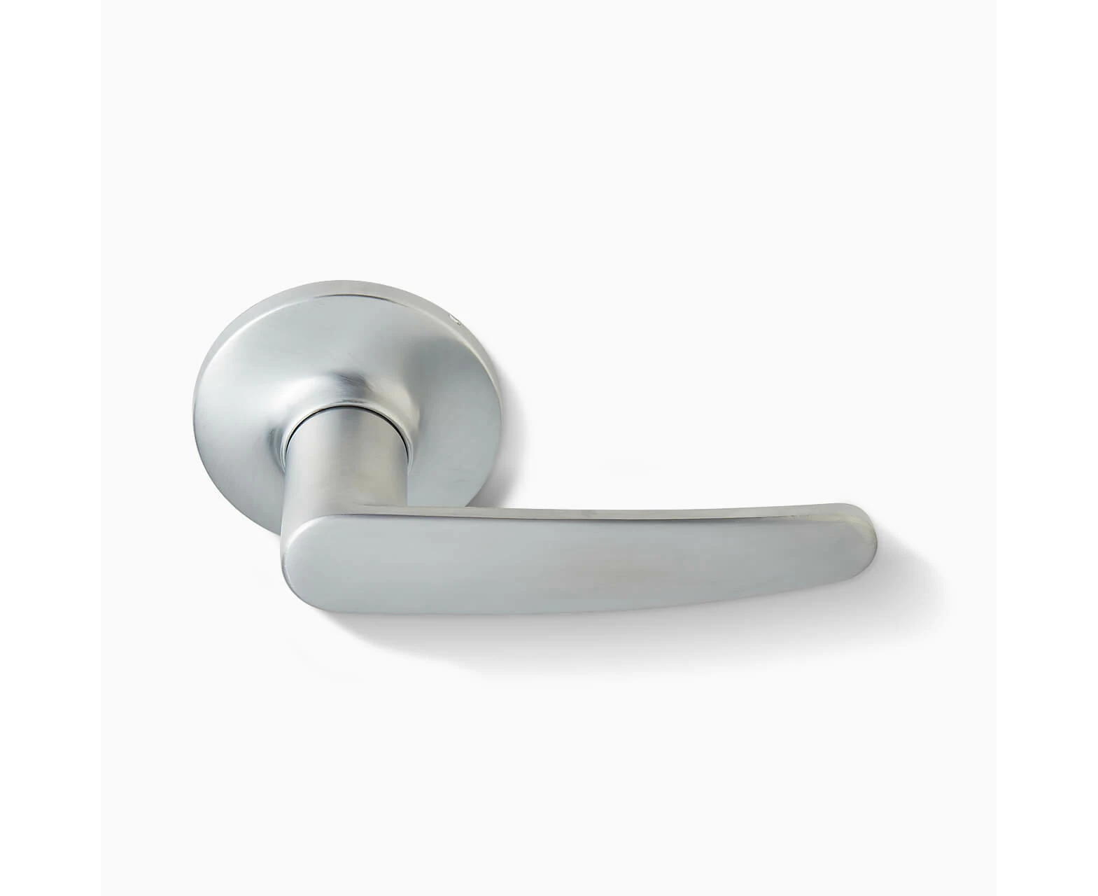 Delf Terifa Passage Lever Door Handle Set On Round Rosette Satin Chrome