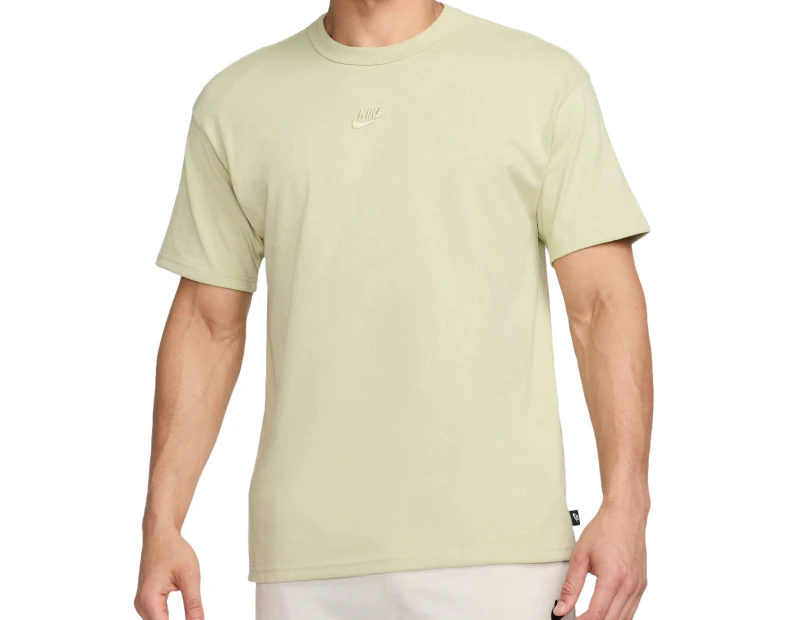 Nike Tee Premium Essentials Sustainable Olive Aura