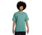 Nike Tee Sprtswear Premium Essentials Bicoastal