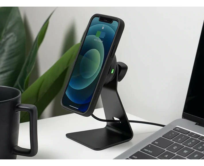 Quad Lock Desk Mount