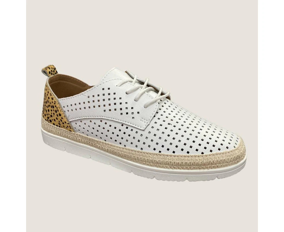 Natural Comfort Kelani Sneaker