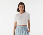 Nike Sportswear Women's Essential Slim Cropped Tee / T-Shirt / Tshirt - White