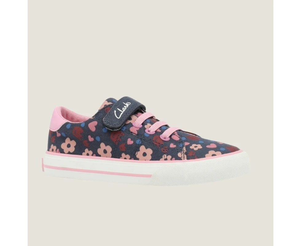 Clarks Kids Leah Sneaker