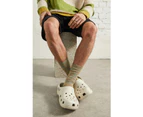 Crocs Classic Clogs - Stucco