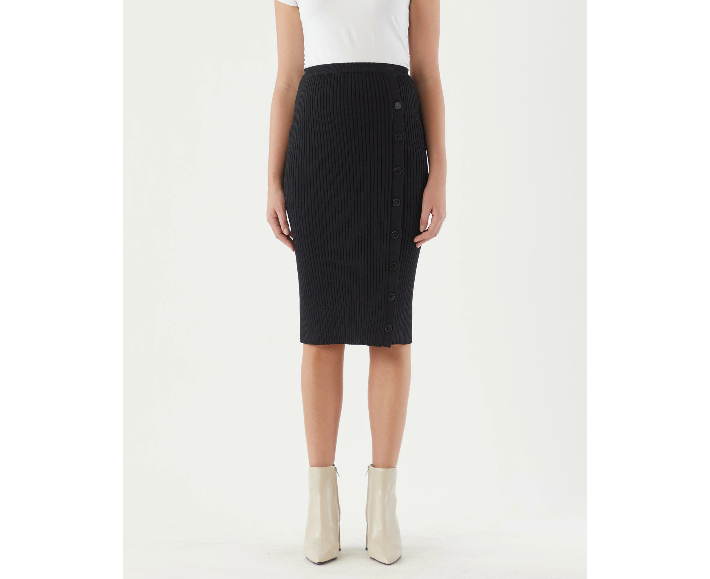 Crepe Buttoned Midi skirt